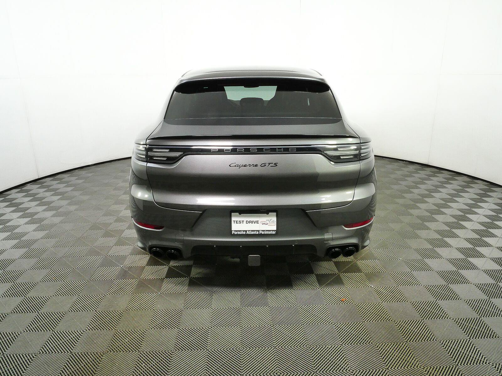 Used 2023 Porsche Cayenne GTS AWD/4WD image 29