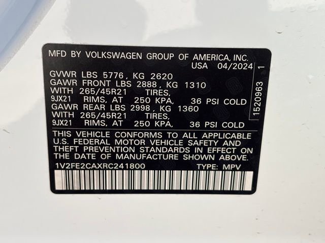 Used 2024 Volkswagen Atlas Cross Sport SEL Premium R-Line AWD/4WD image 37