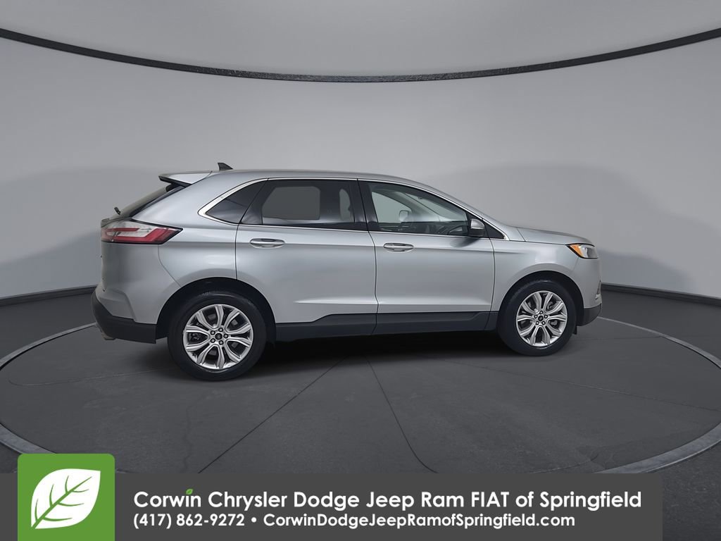 Used 2024 Ford Edge Titanium image 16