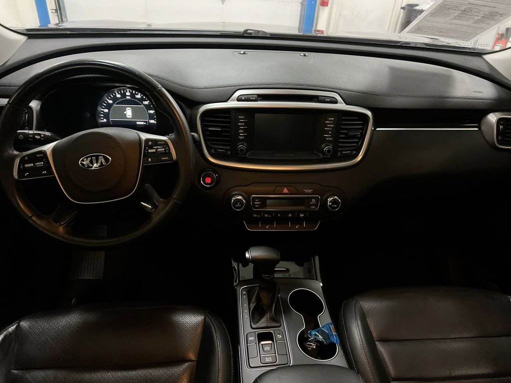 Used 2019 Kia Sorento EX FWD image 10