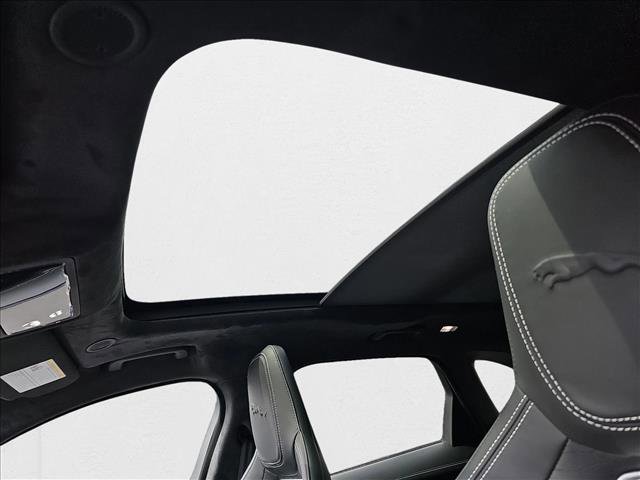 New 2026 Jaguar F-PACE R-Dynamic S image 27