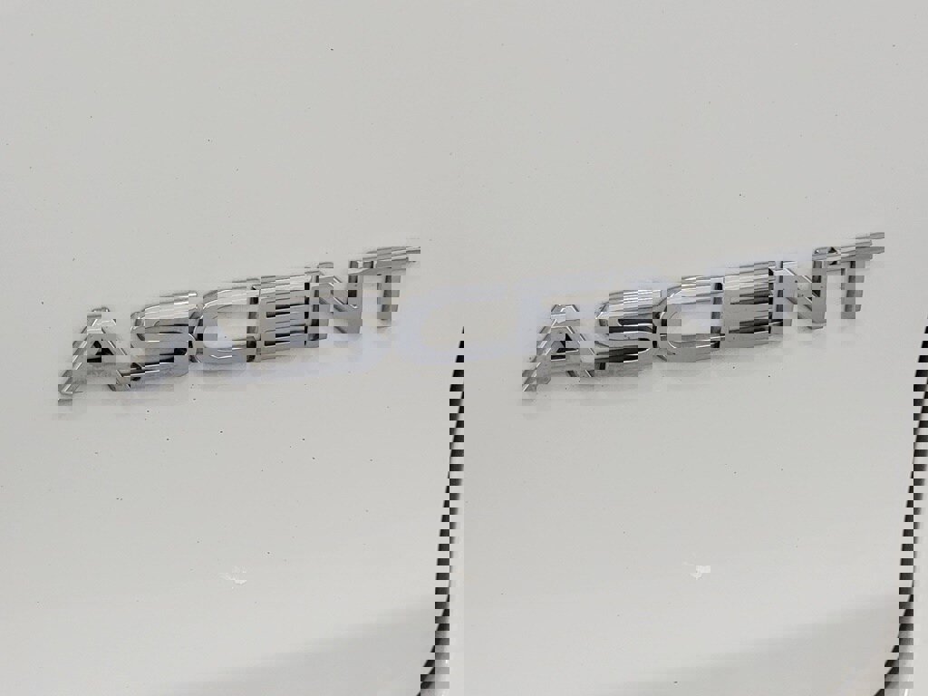 Used 2021 Subaru Ascent Premium w/ Sport Package AWD/4WD image 10