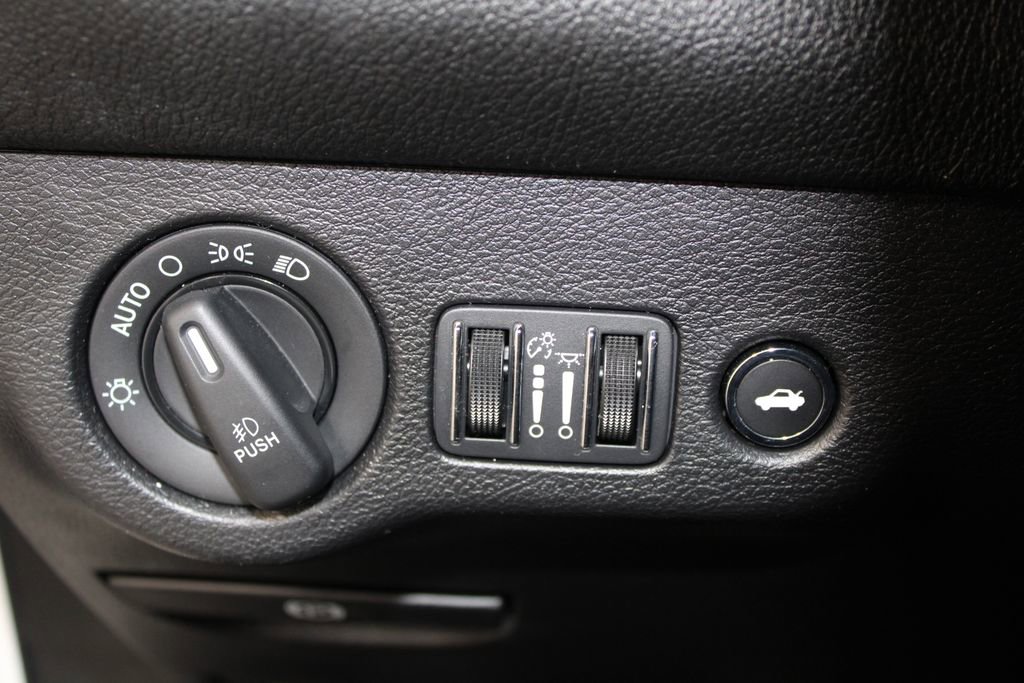 Used 2021 Dodge Challenger R/T Scat Pack w/ Shaker Package image 35