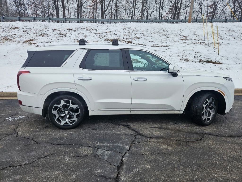 Used 2022 Hyundai Palisade Calligraphy w/ Winter Package image 8