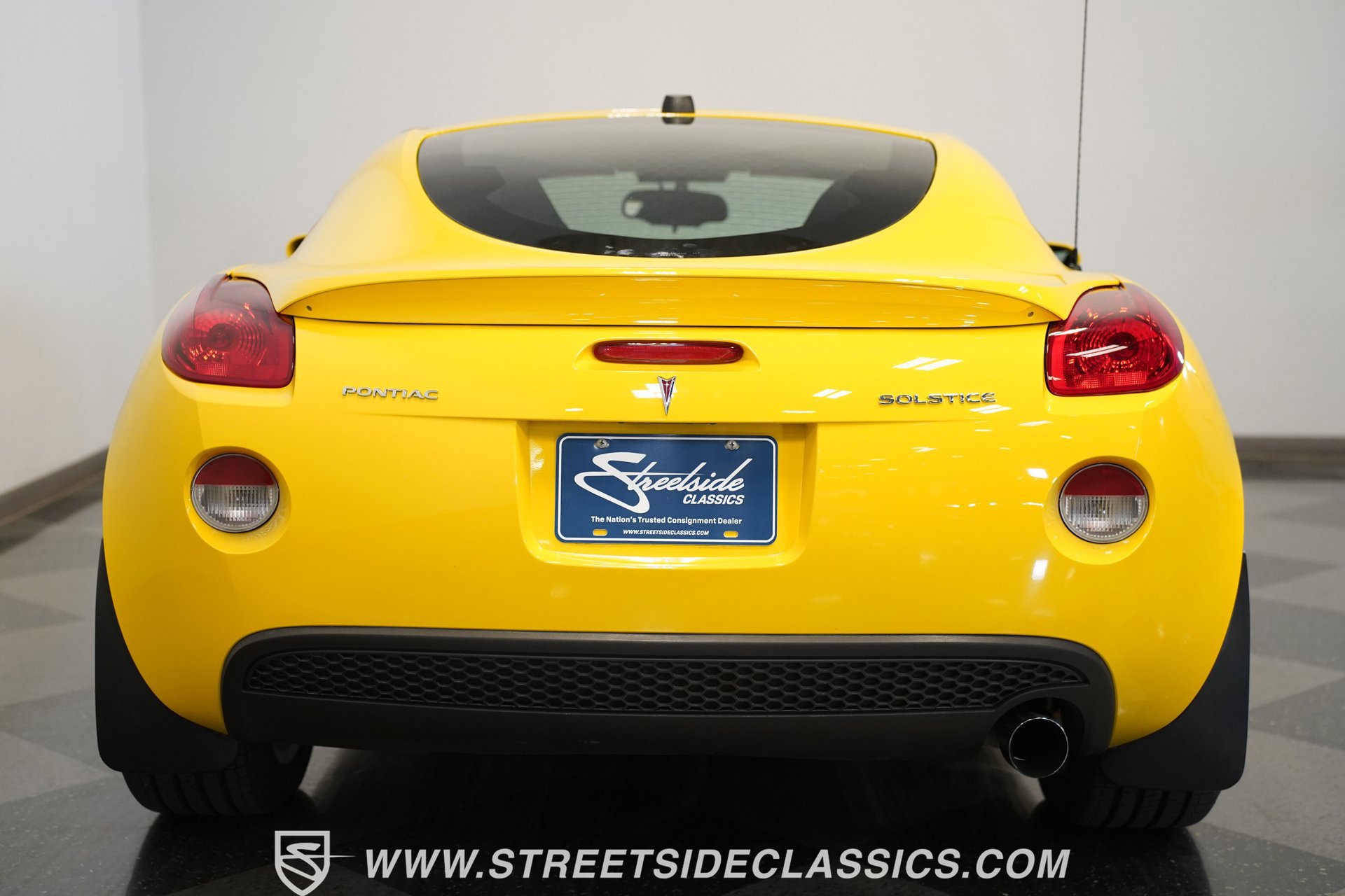 Used 2009 Pontiac Solstice Coupe w/ Premium Package image 27