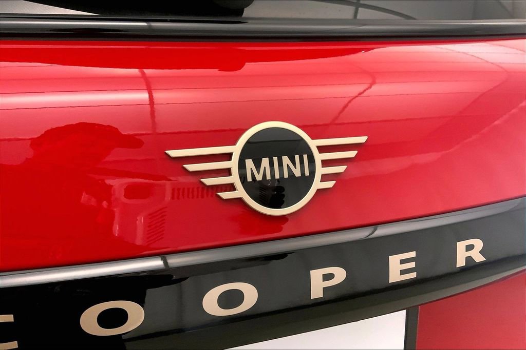Certified 2025 MINI Cooper S image 30