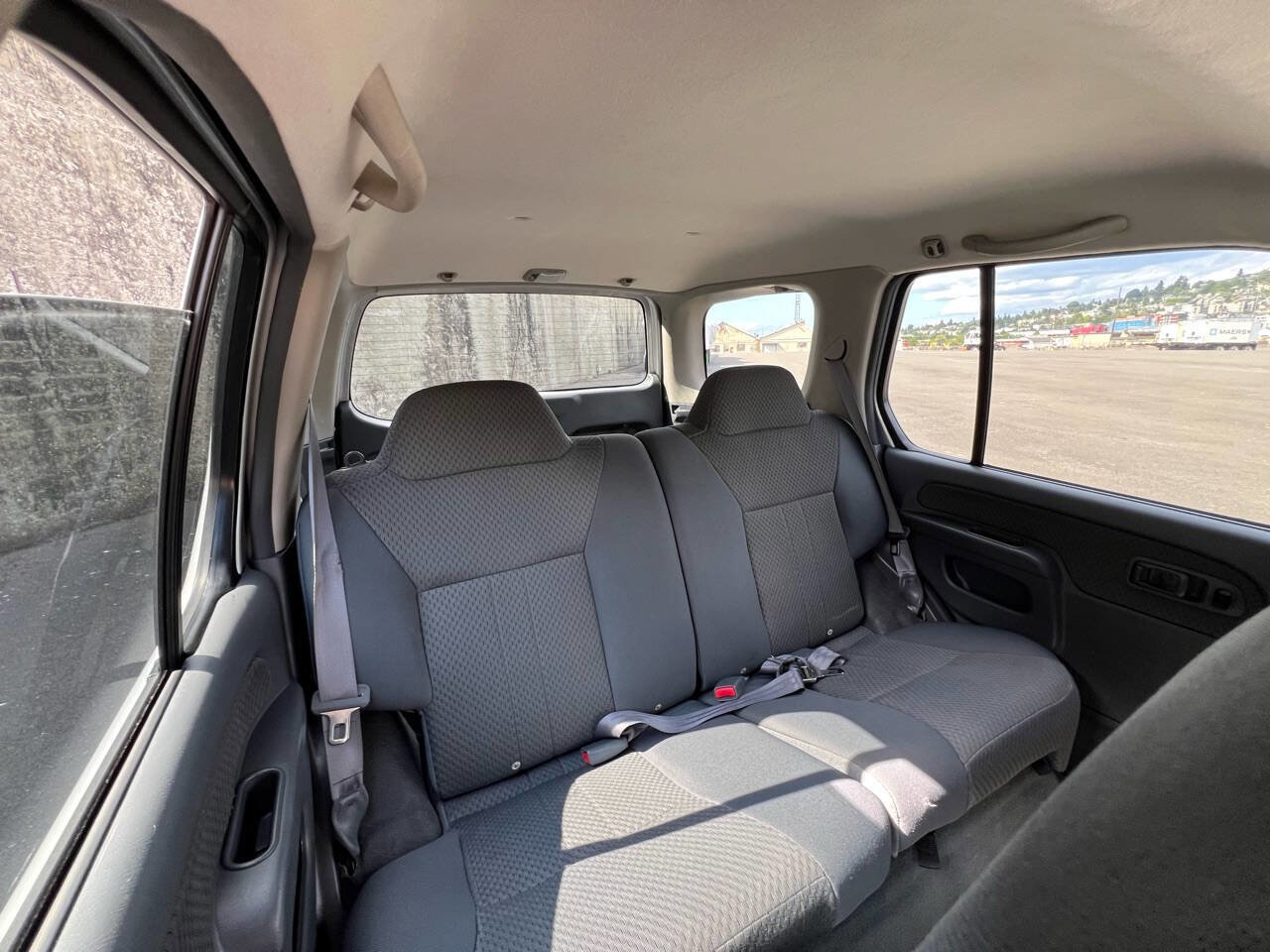 Used 2002 Nissan Xterra XE image 40