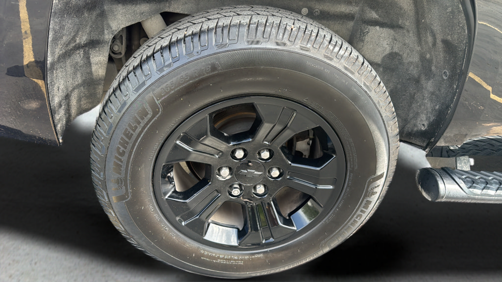Used 2019 Chevrolet Tahoe LS RWD image 20