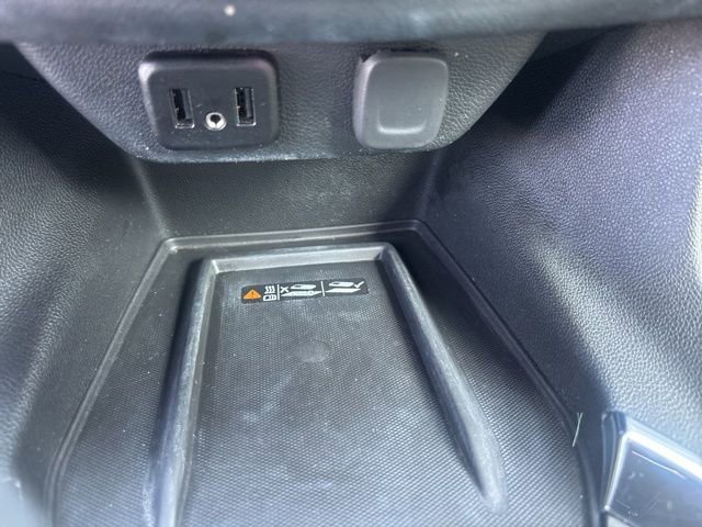 Used 2023 Chevrolet Traverse LT w/ Midnight/Sport Edition image 12