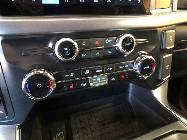 New 2026 Ford F150 XLT w/ Equipment Group 302A MID AWD/4WD image 18