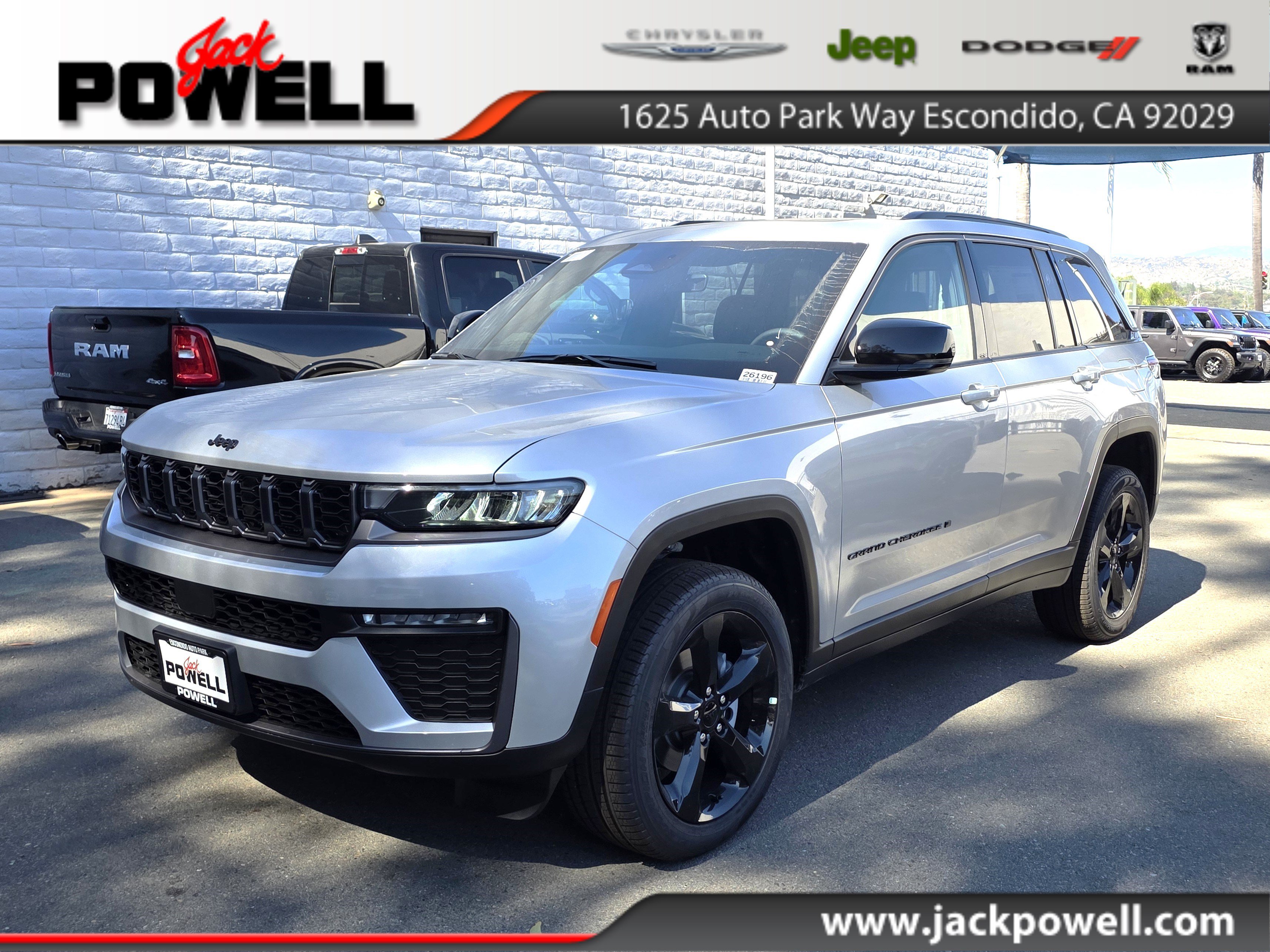 New 2026 Jeep Grand Cherokee Limited w/ Limited Altitude Package