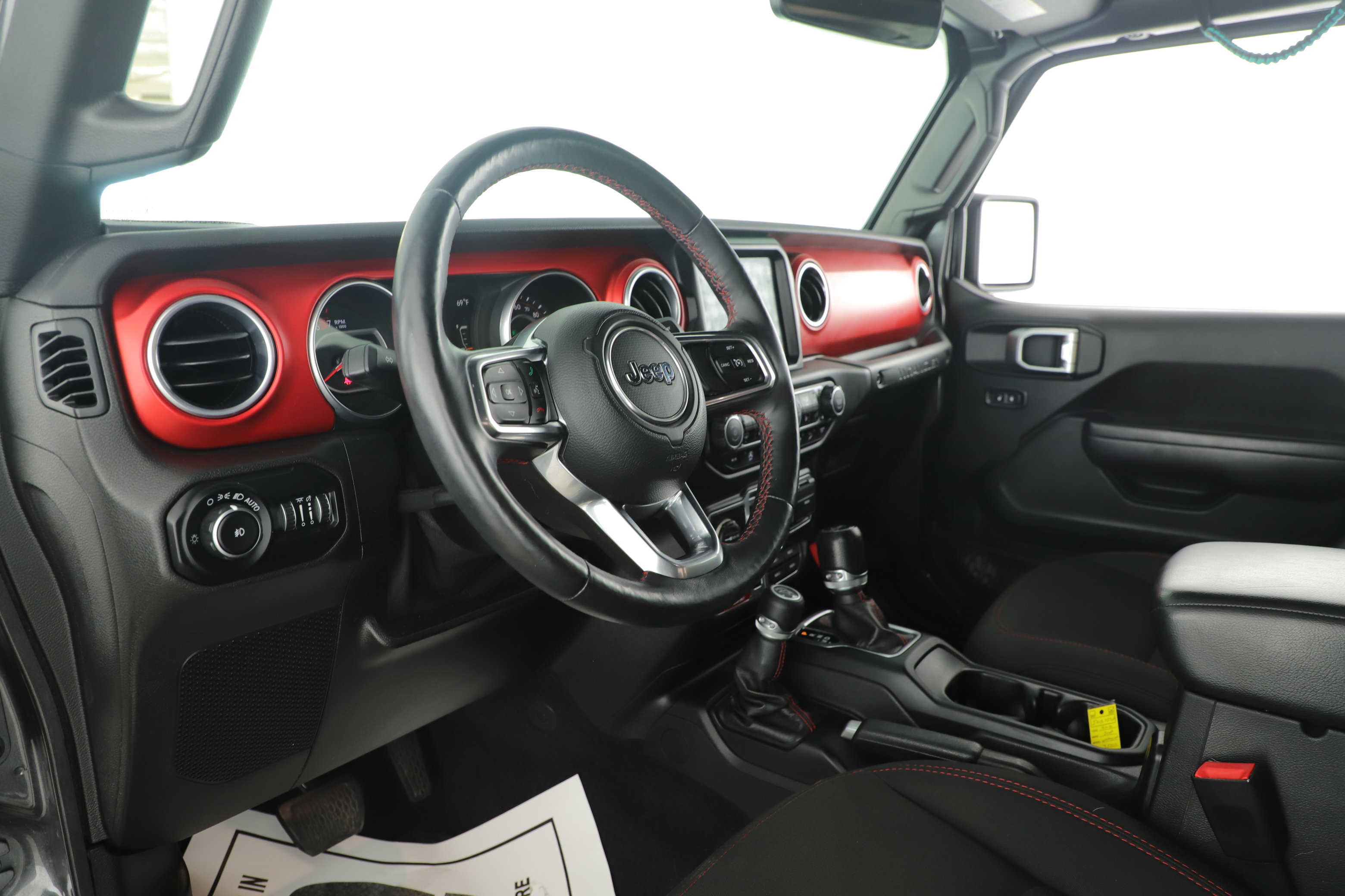 Used 2018 Jeep Wrangler Unlimited Rubicon image 15