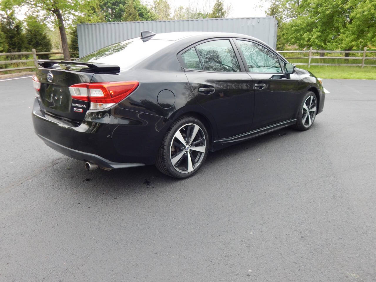Used 2017 Subaru Impreza 2.0i Sport AWD/4WD image 4