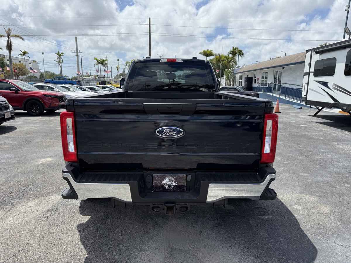 Used 2023 Ford F350 XL w/ XL Driver Assist Package AWD/4WD image 7