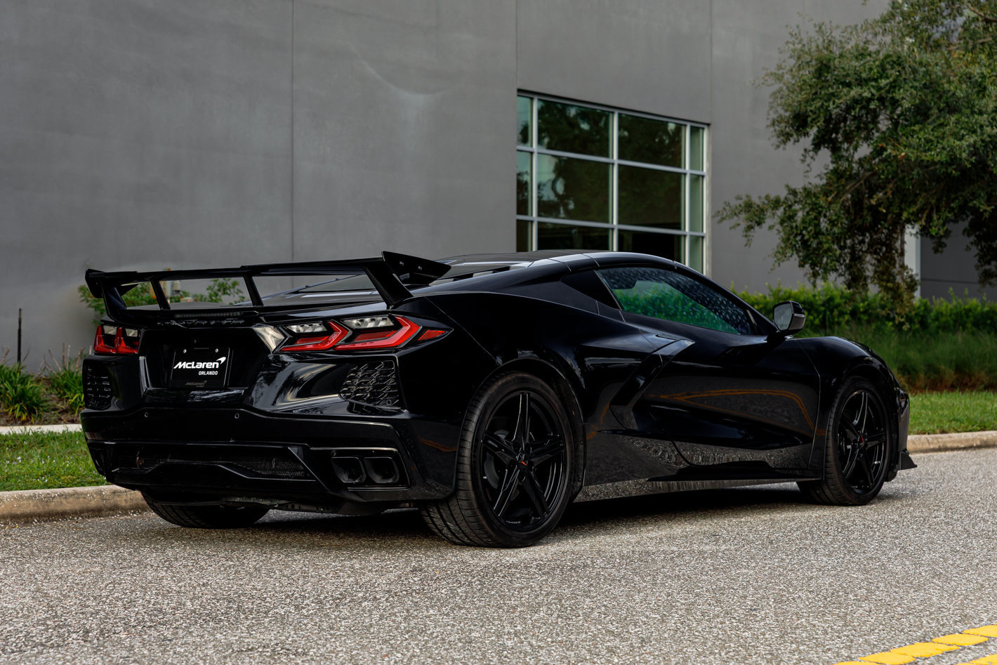 Used 2026 Chevrolet Corvette Stingray Coupe w/ 1LT RWD image 8