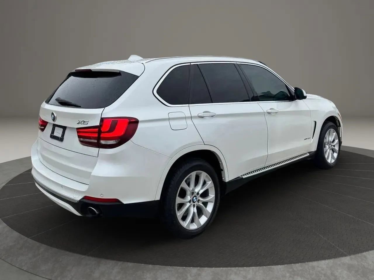 Used 2015 BMW X5 xDrive35i AWD/4WD image 10