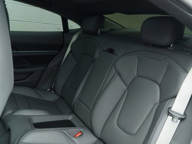 Certified 2022 Porsche Taycan Turbo S image 18