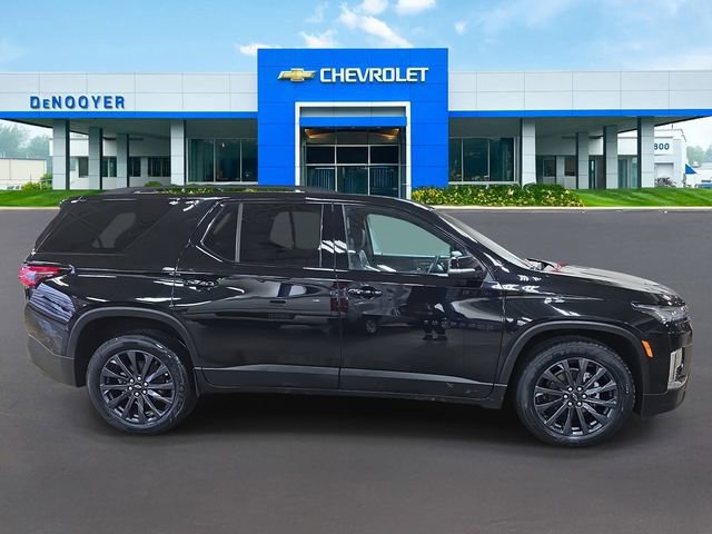 Used 2023 Chevrolet Traverse RS w/ LPO, Floor Liner Package image 5