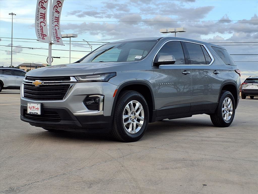 Used 2023 Chevrolet Traverse LS w/ Safety Package