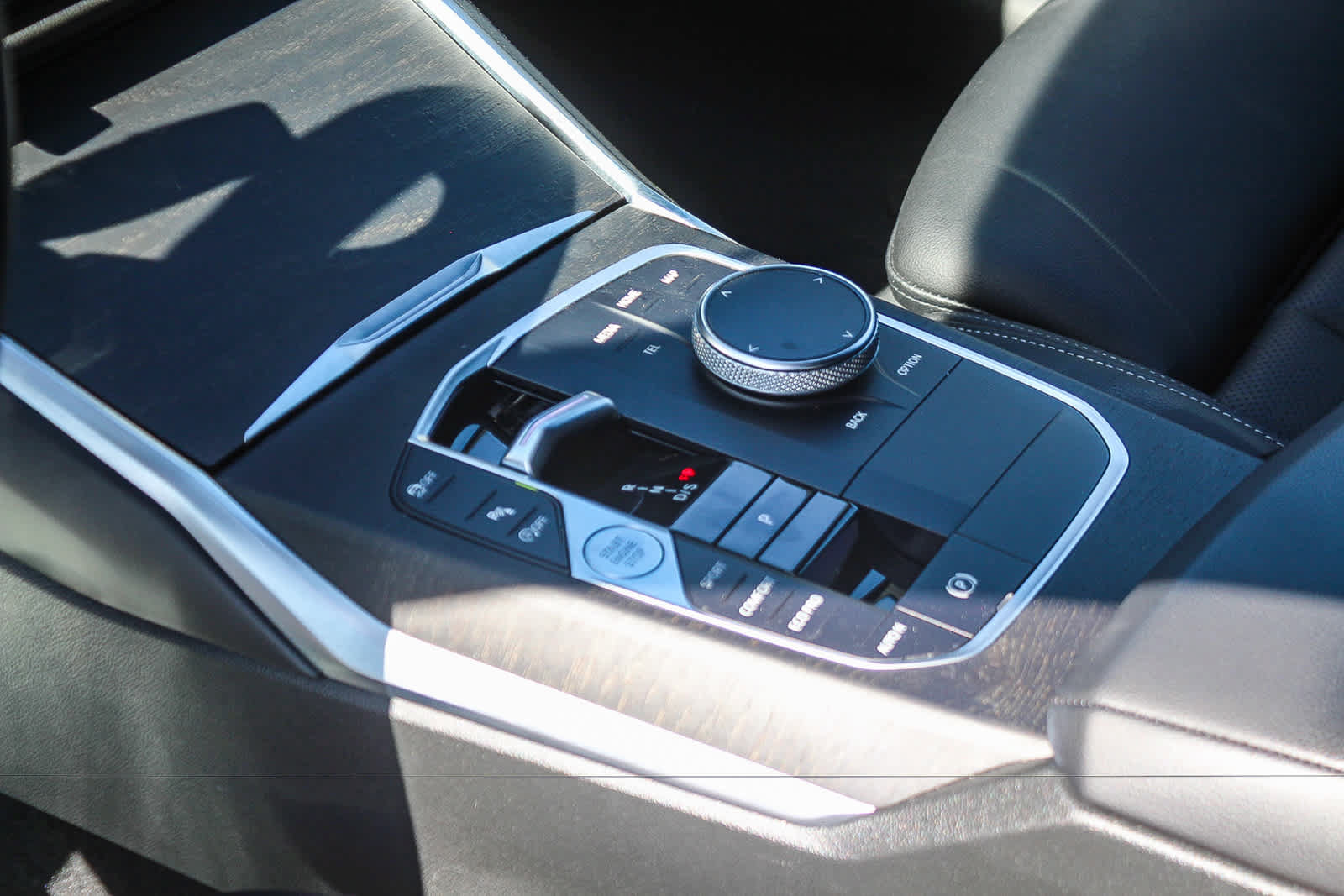 Certified 2023 BMW 330i Sedan w/ Premium Package RWD image 18