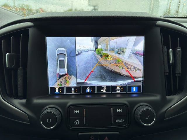 Used 2023 GMC Terrain AT4 w/ GMC Pro Grade Package AWD/4WD image 26