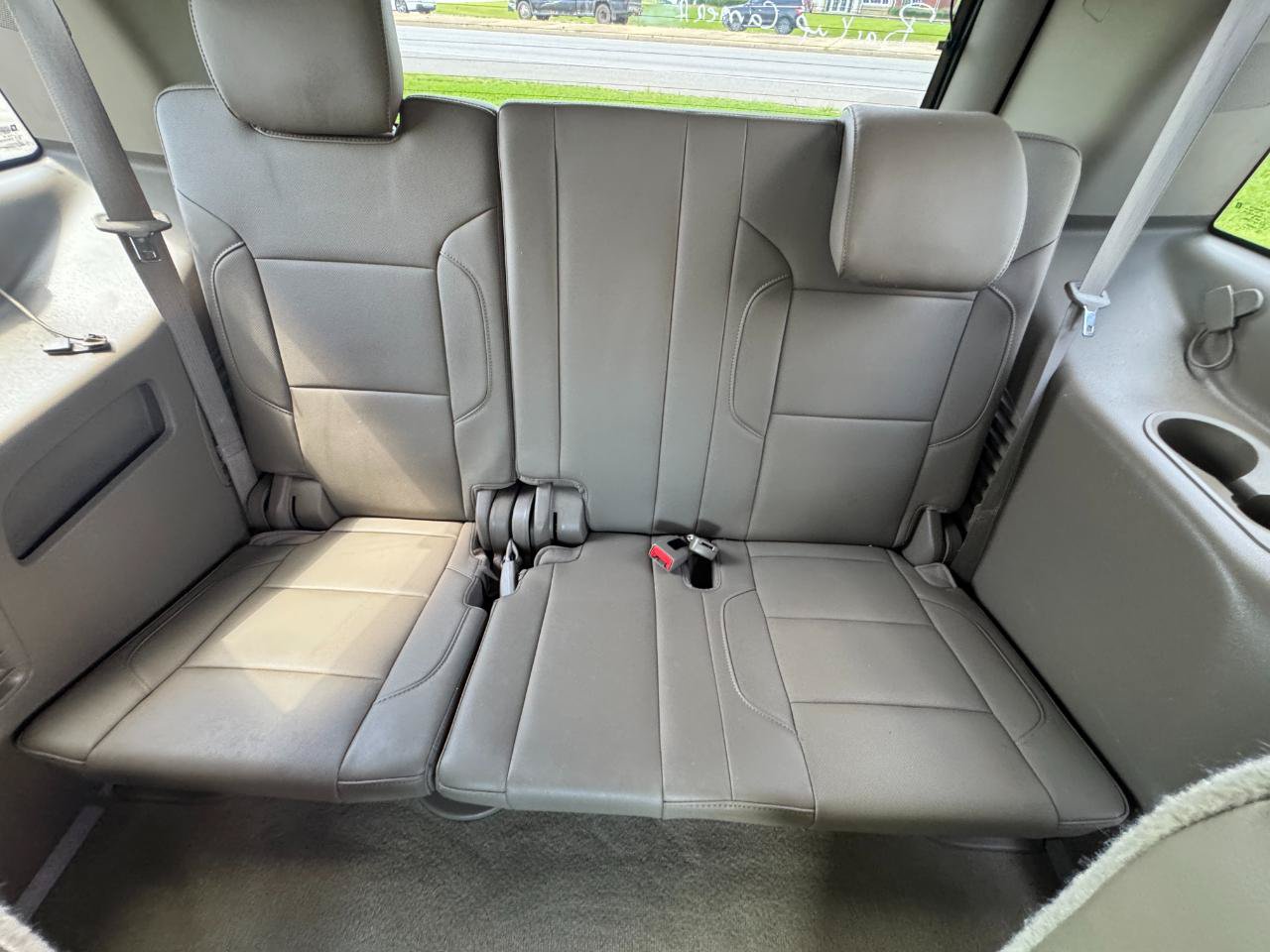 Used 2015 Chevrolet Tahoe LTZ RWD image 28