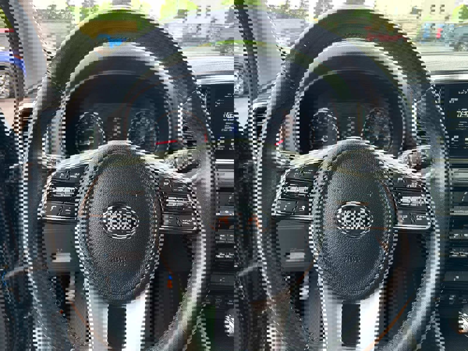 Used 2022 Kia Sportage EX image 16