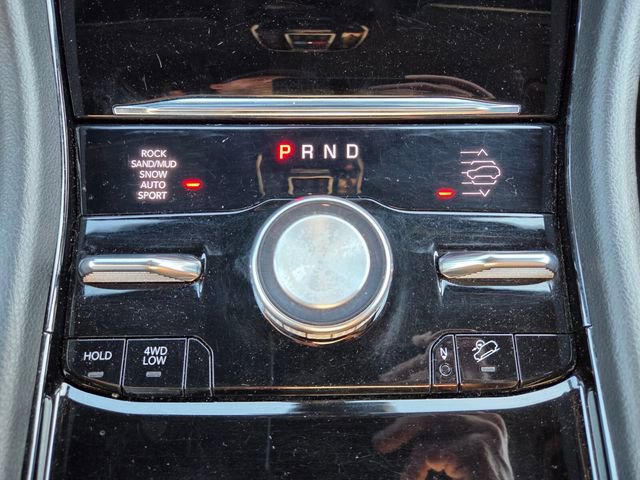 Certified 2022 Jeep Grand Cherokee Summit w/ Luxury Tech Group V image 31