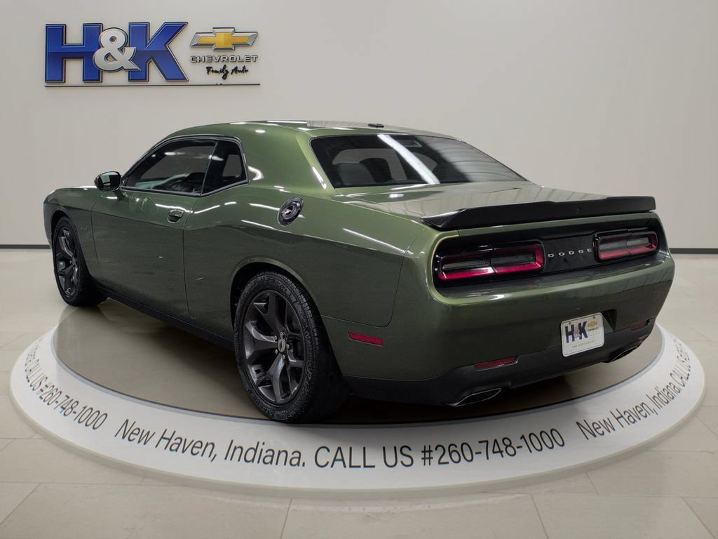 Used 2019 Dodge Challenger R/T w/ Shaker Package RWD image 4