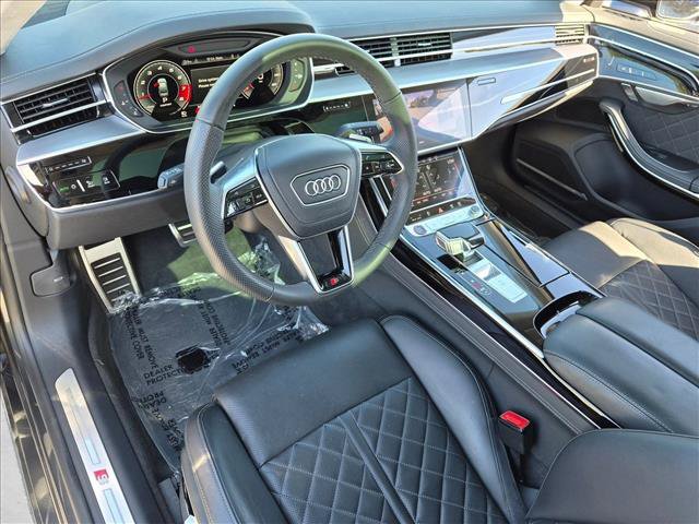Certified 2023 Audi S8 w/ S8 Comfort Plus Package AWD/4WD image 9