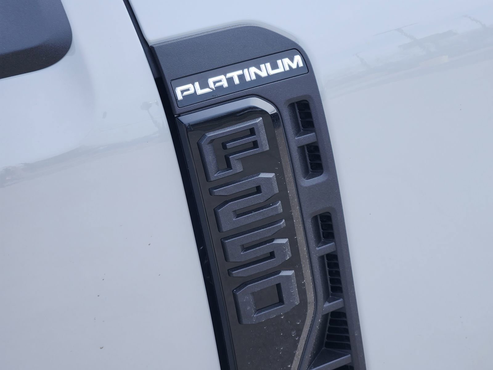 New 2026 Ford F250 Platinum image 11