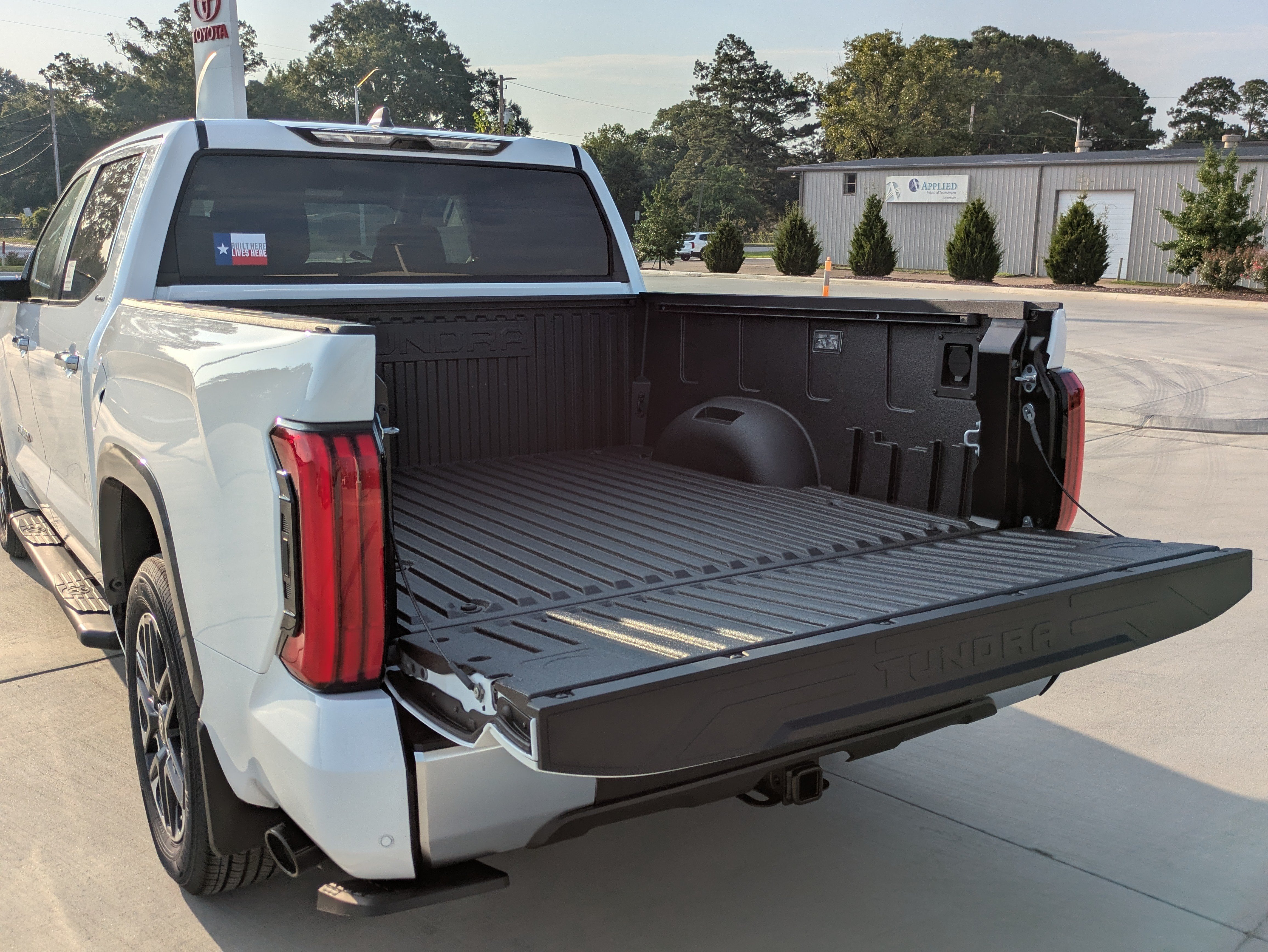 New 2026 Toyota Tundra Limited w/ Power Package RWD image 5
