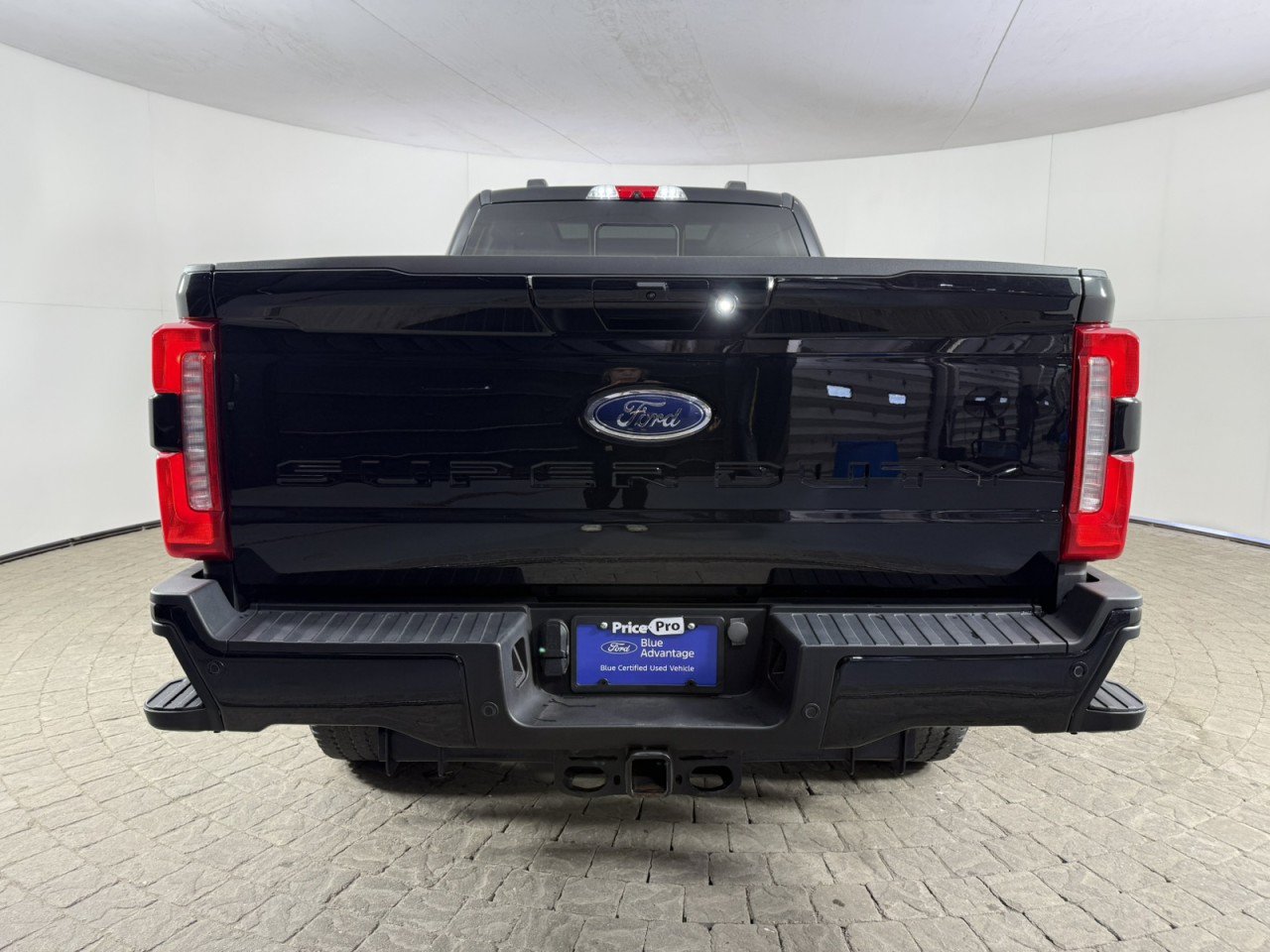Certified 2023 Ford F250 Lariat w/ Lariat Ultimate Package AWD/4WD image 7