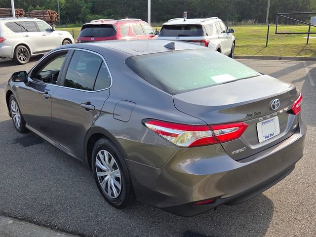 Used 2020 Toyota Camry LE w/ Sunroof Package FWD image 10