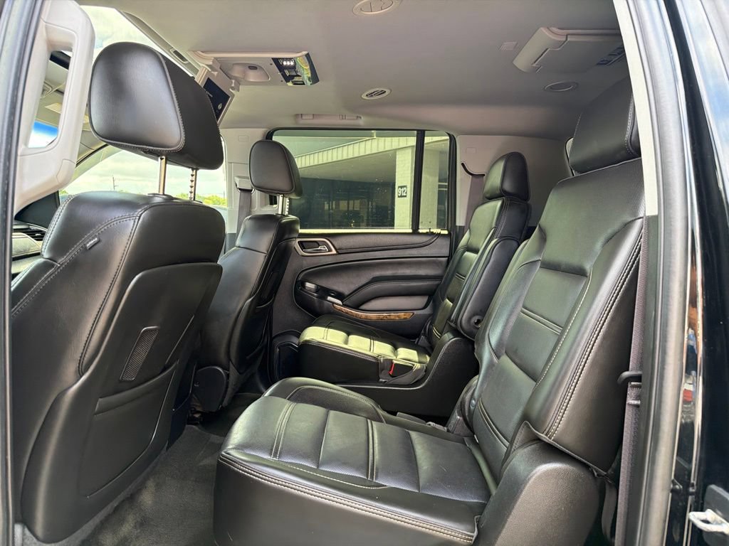 Used 2015 GMC Yukon XL Denali w/ Touring Package AWD/4WD image 39