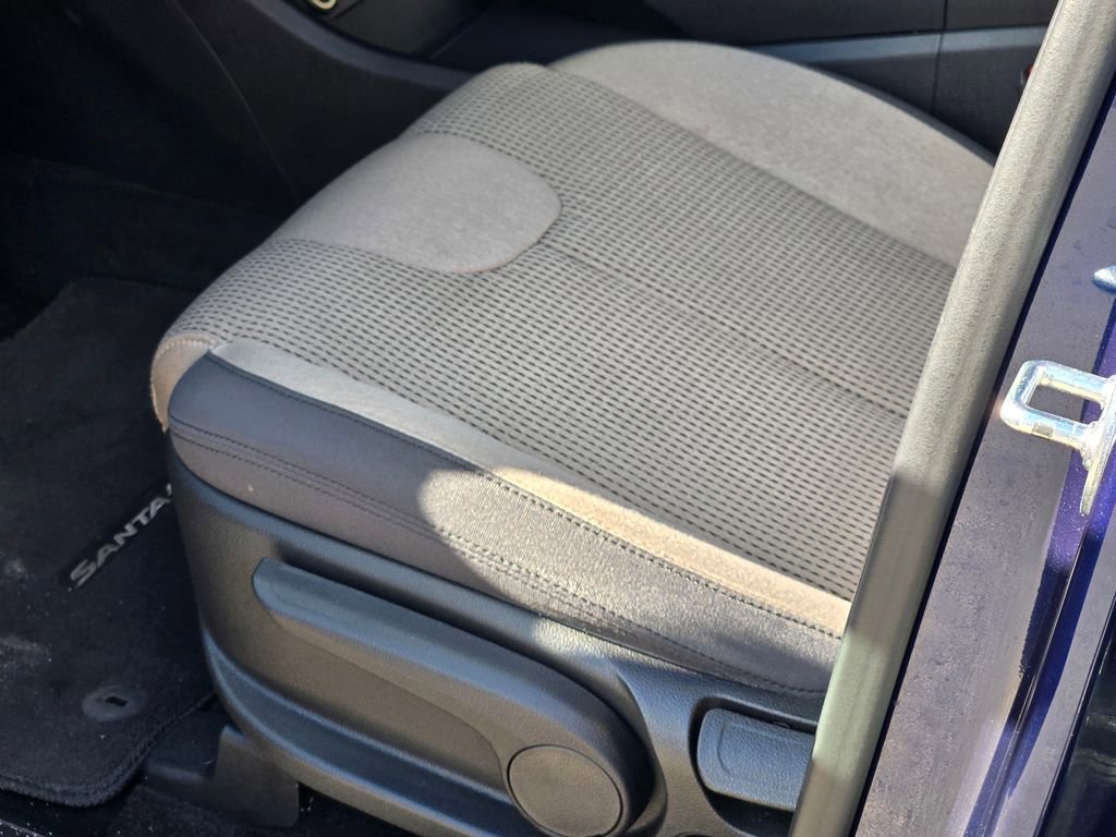 Certified 2023 Hyundai Santa Fe SE image 29