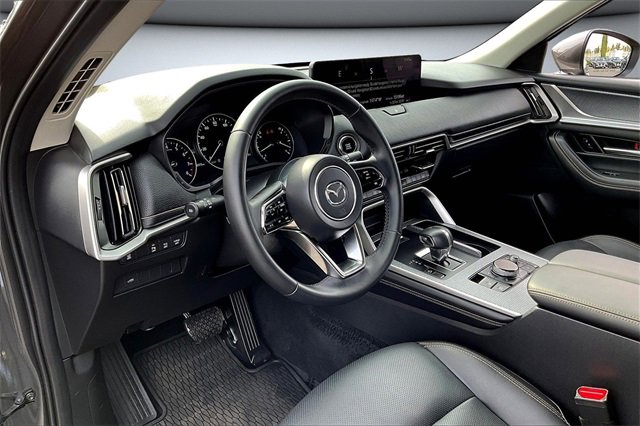 Used 2025 MAZDA CX-90 3.3 Turbo w/ Preferred Package image 17