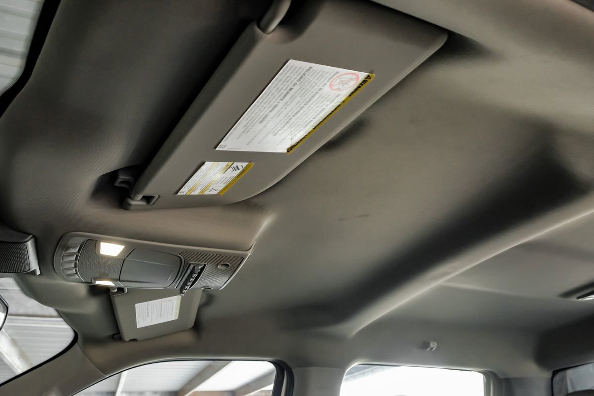 Used 2021 Ford F550 4x4 Crew Cab Super Duty w/ Power Equipment Group image 26