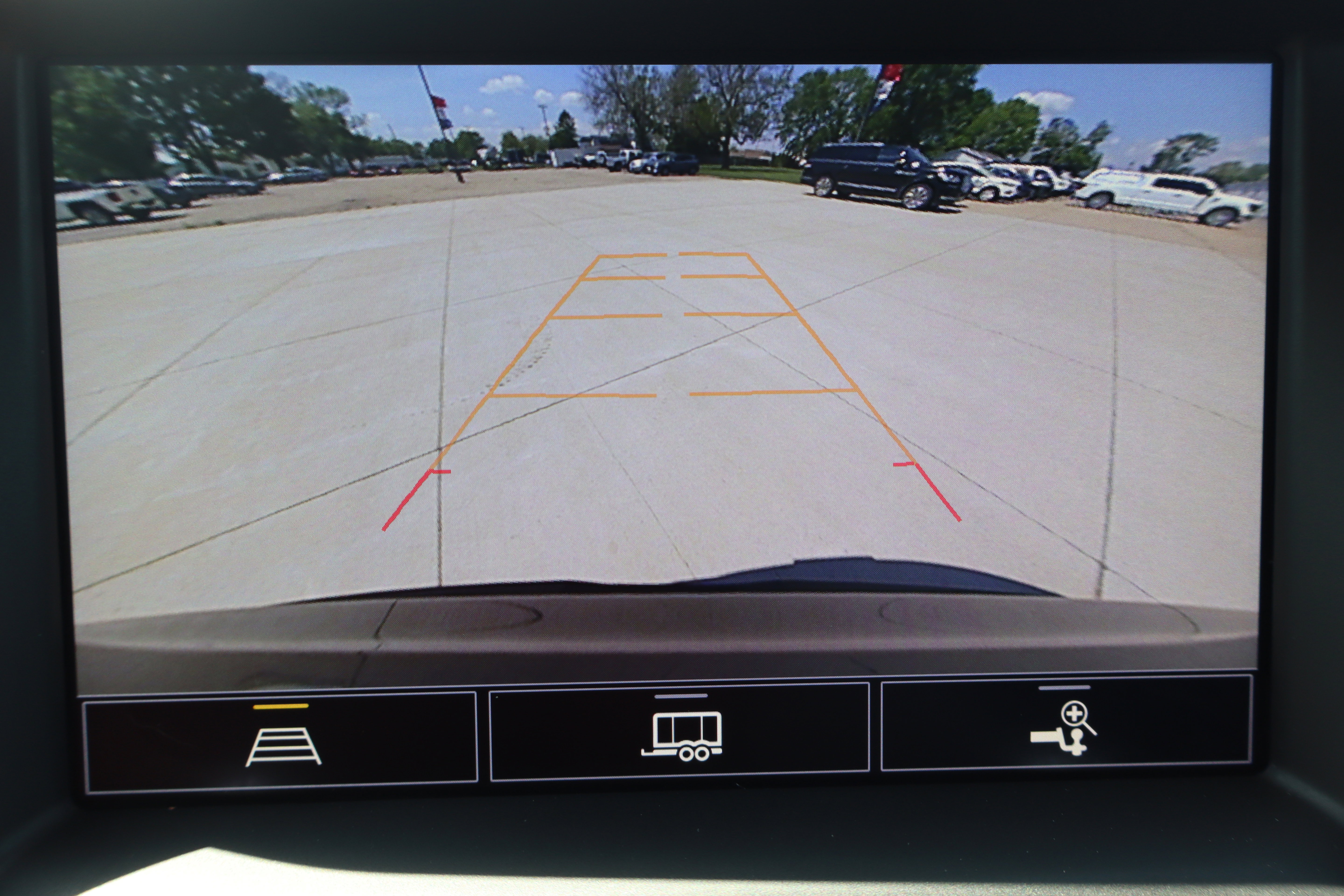 Used 2023 GMC Acadia SLT w/ Preferred Package AWD/4WD image 22