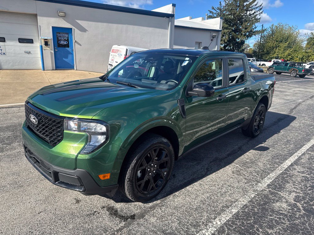 Certified 2025 Ford Maverick XLT w/ XLT Luxury Package AWD/4WD image 14