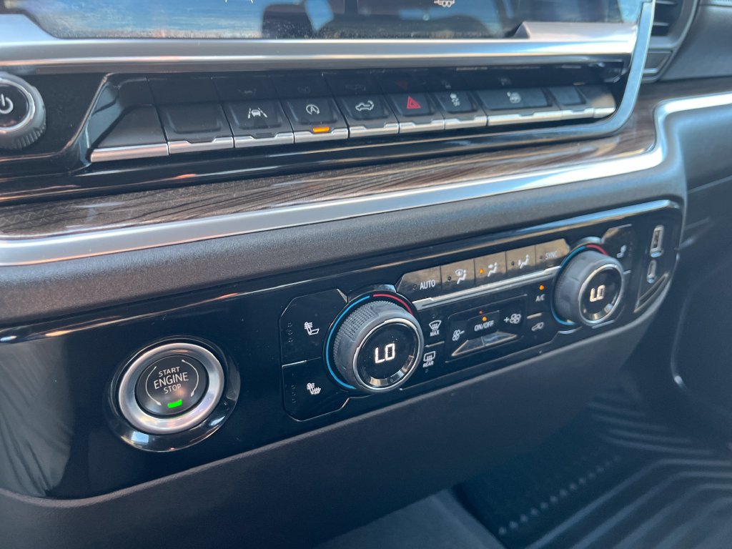 Used 2023 Chevrolet Silverado 1500 LT AWD/4WD image 22