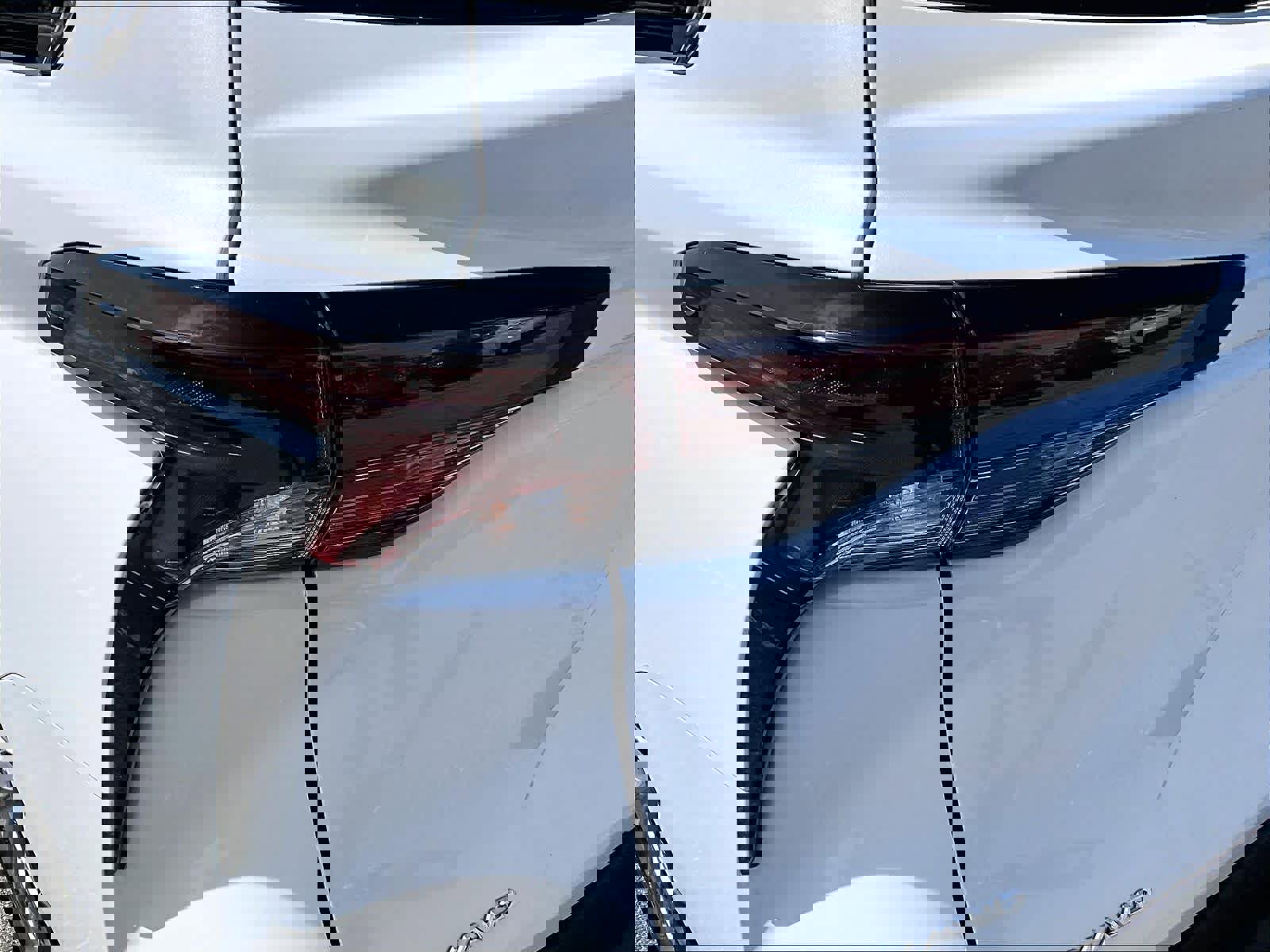 Used 2025 Toyota Sienna XLE w/ XLE Plus Package image 35