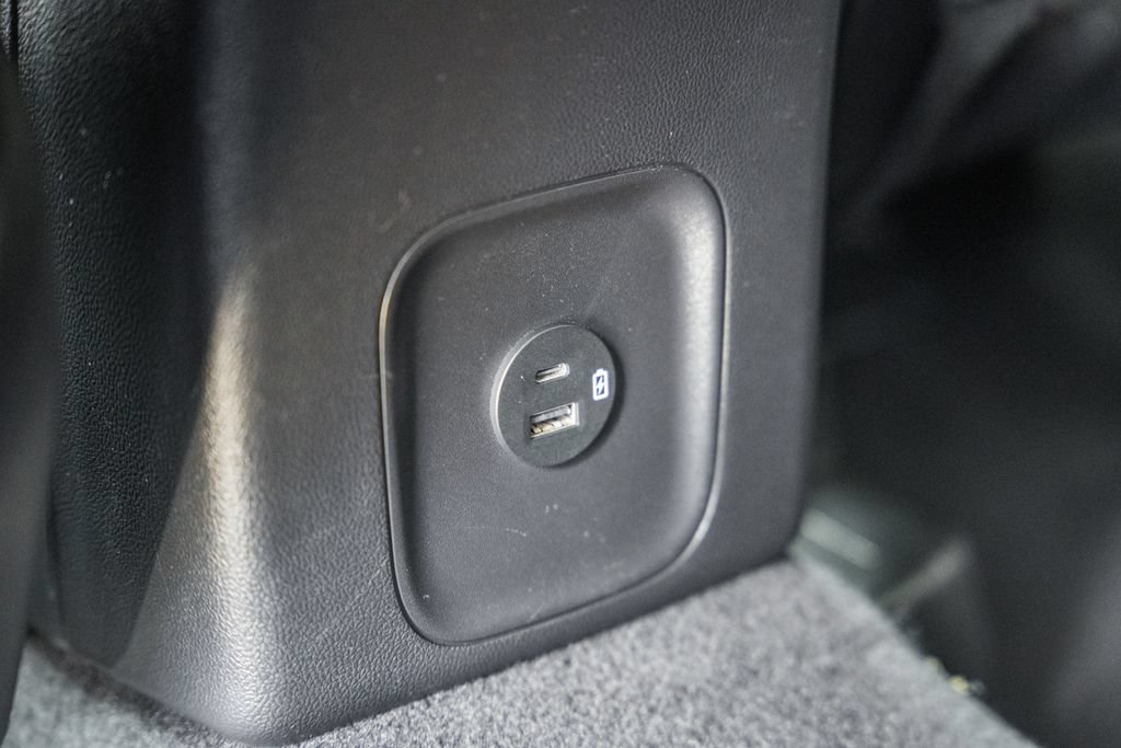 Used 2022 Ford Escape SEL w/ SEL Stealth AWD Package image 37