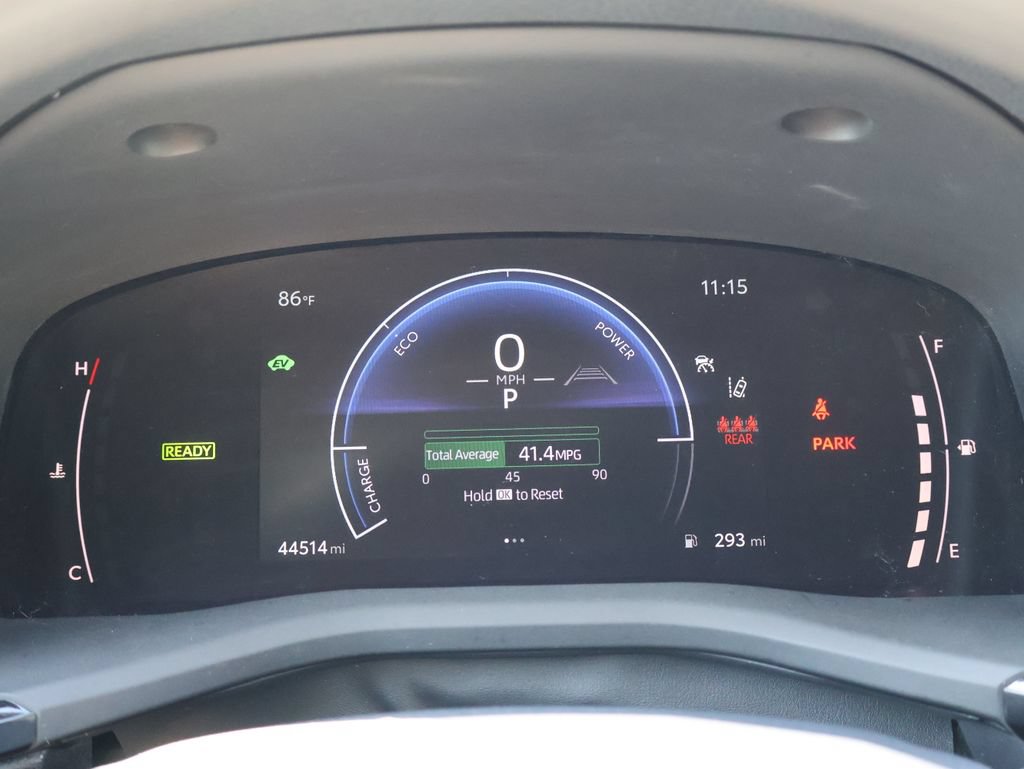 Used 2025 Toyota Camry LE FWD image 27