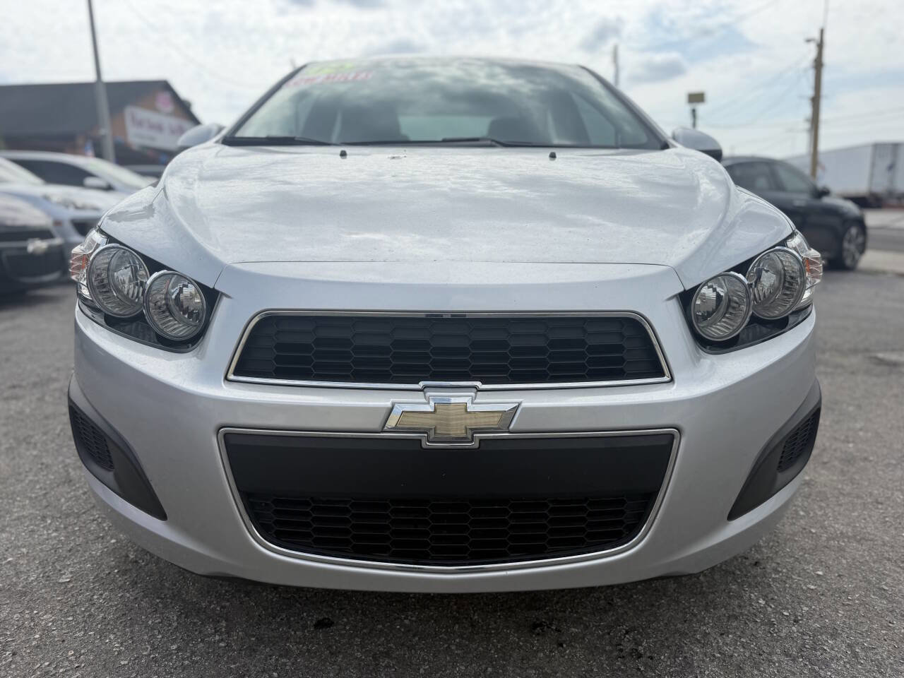 Used 2014 Chevrolet Sonic LT FWD image 3
