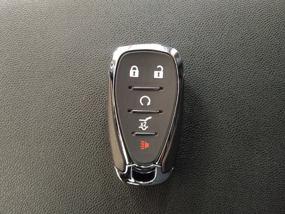 Used 2024 Chevrolet Equinox LT w/ LPO, Floor Liner Package FWD image 32