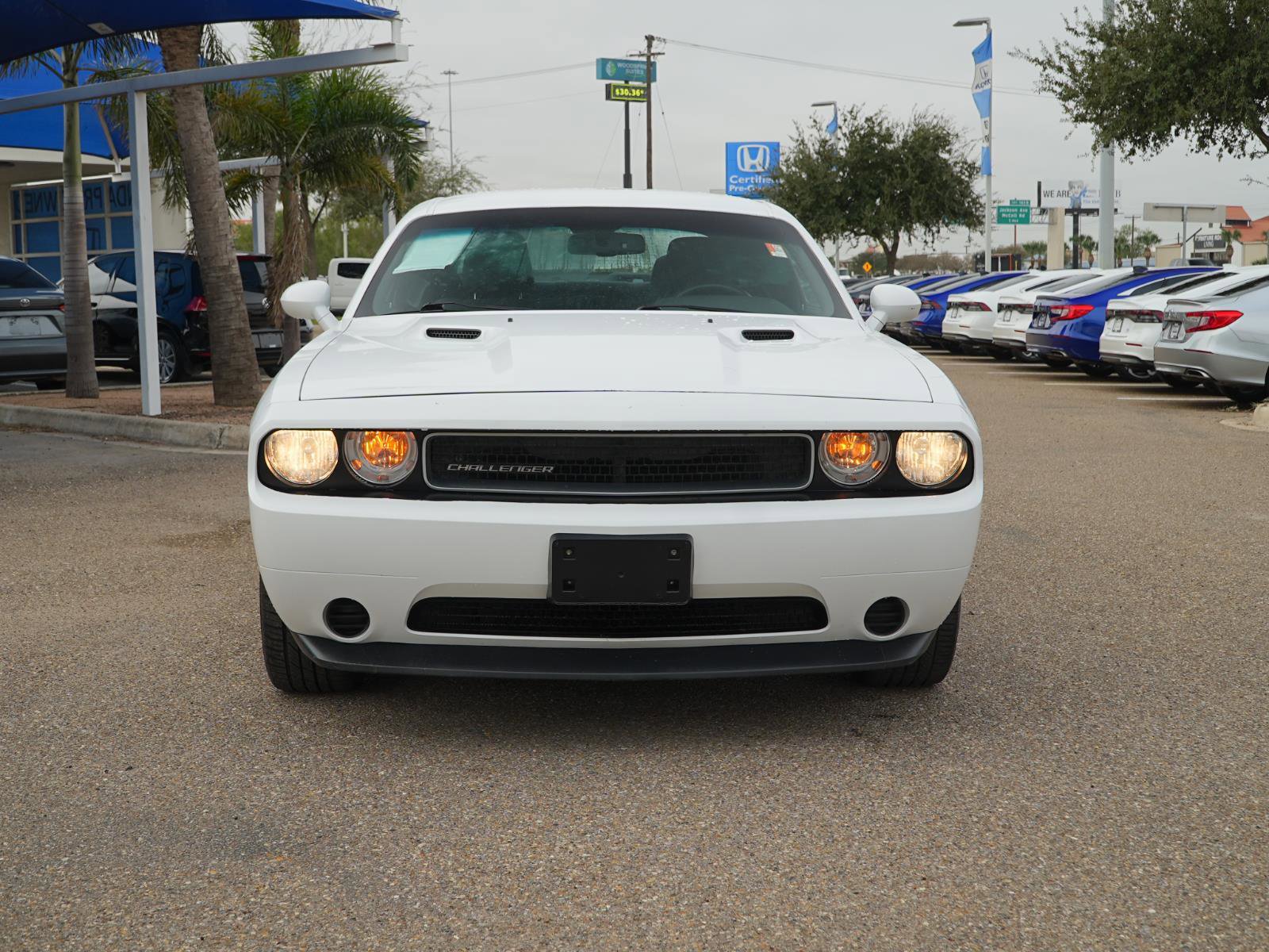Used 2014 Dodge Challenger SXT w/ Super Sport Group (SS/T) image 2