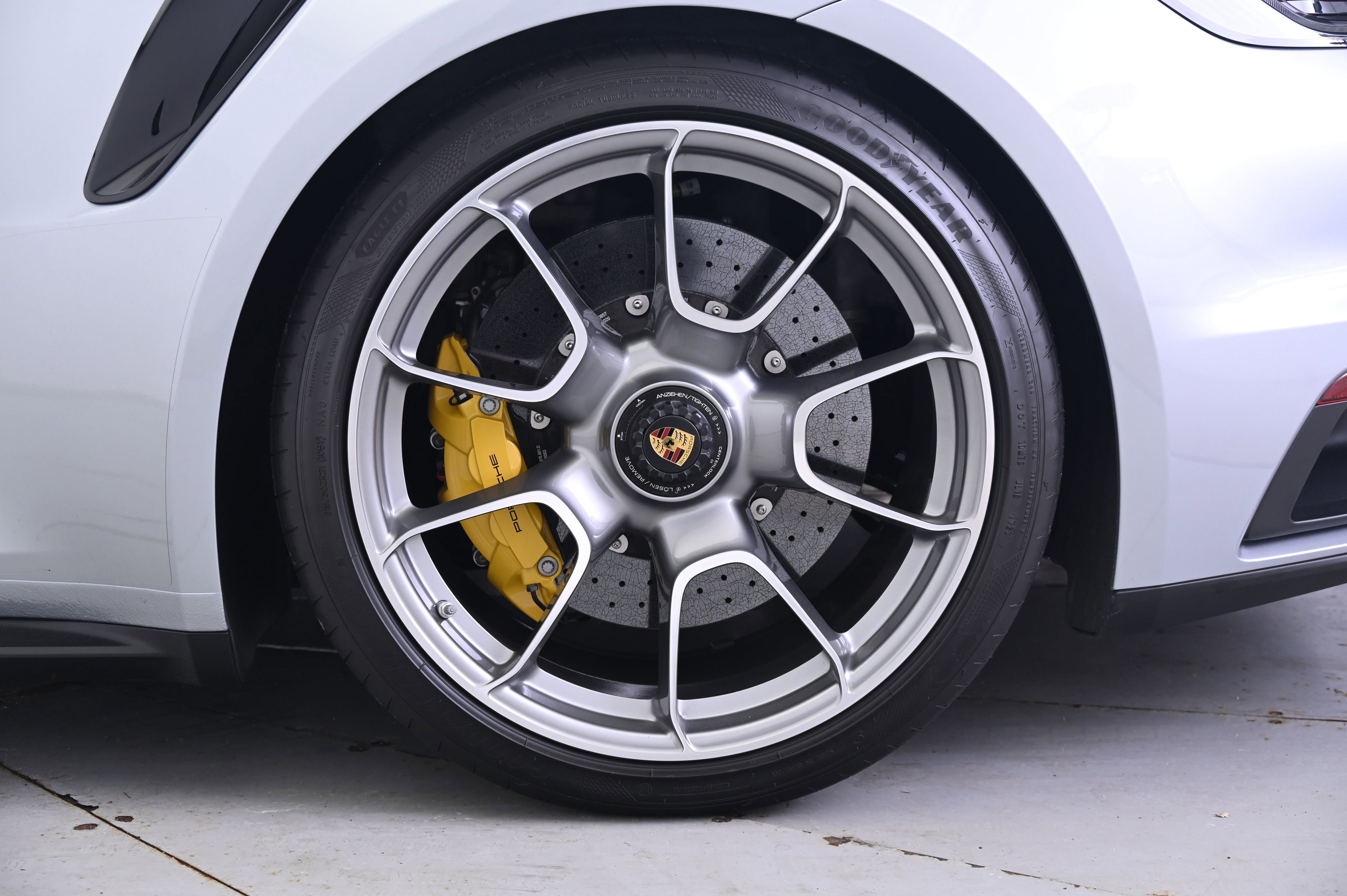 Used 2021 Porsche 911 Turbo image 12