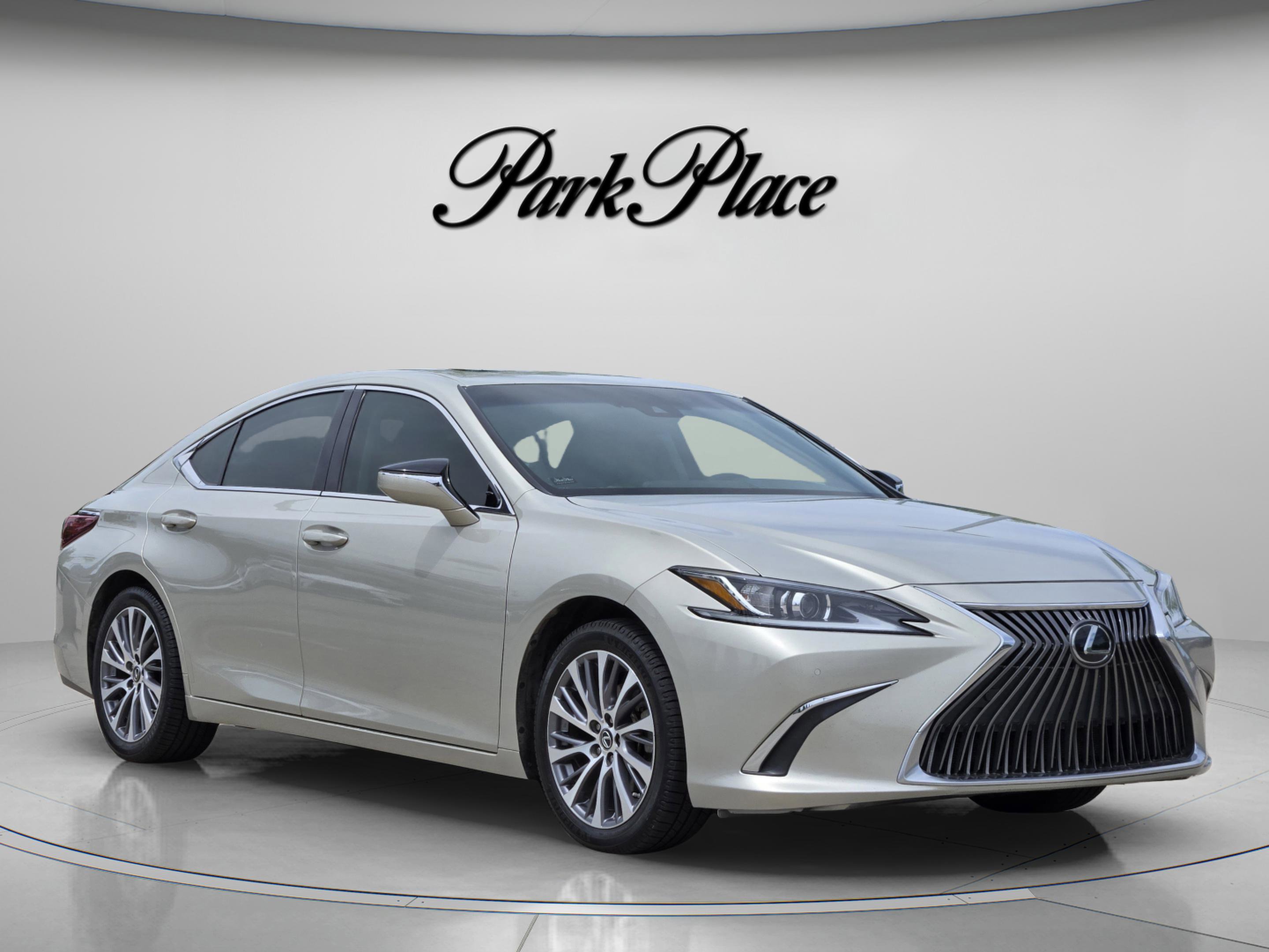 Used 2020 Lexus ES 350 w/ Premium Package image 7