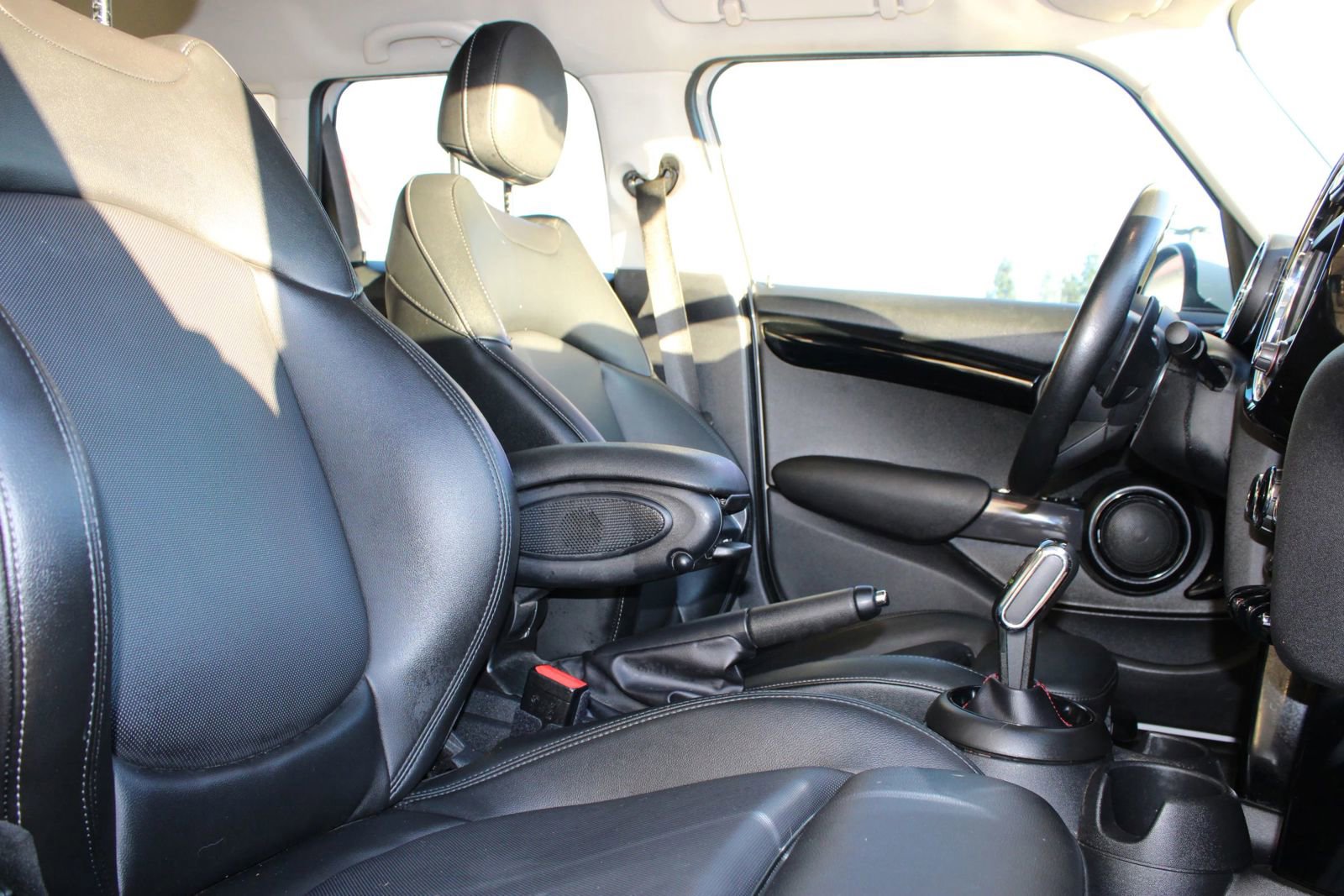 Used 2020 MINI Cooper S w/ Storage Package image 22